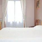 Gardenia Готель Біарріц